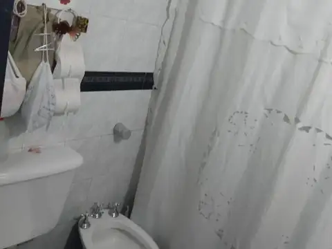 Departamento en Venta en Adrogue, USD 95.000