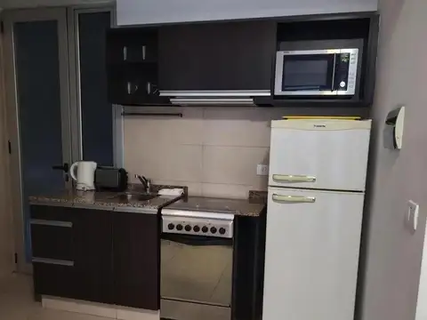 VENTA DEPTO MONOAMBIENTE TIPO HOTEL PILETA PARRILLA