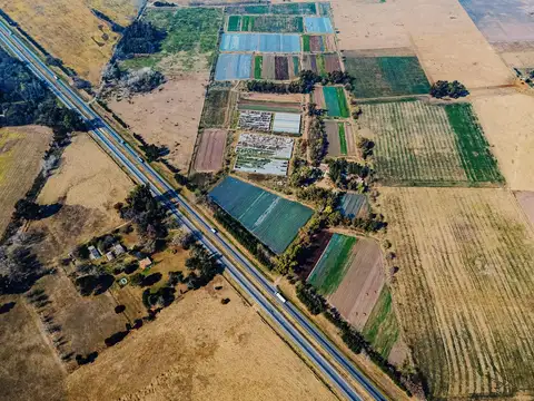 Terreno en Venta en Cortines, USD 600.000