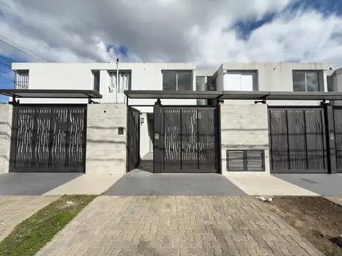 DUPLEX en venta en Ramos Mejía! 4 AMBIENTES CON FINANCIACION