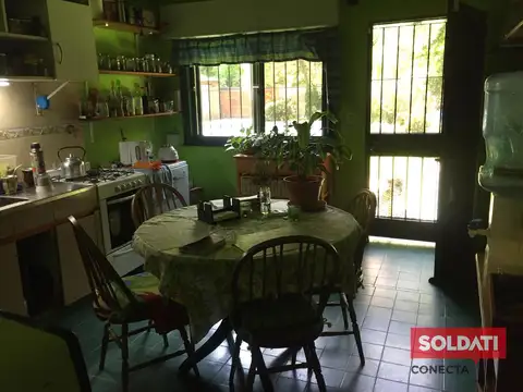 Casa en Venta con 1 cochera