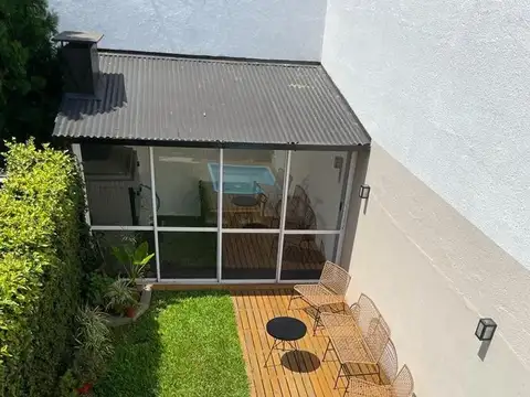 Depto Tipo Casa 3 ambientes con 2 baños