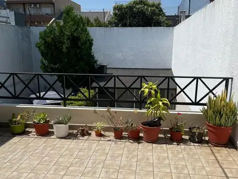 Depto Tipo Casa en Venta 15 años