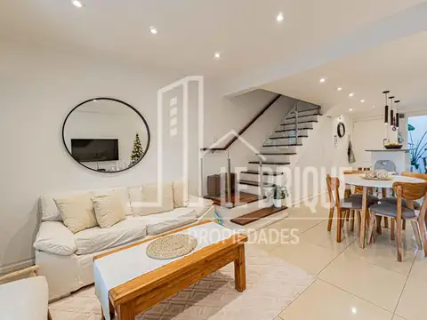 Excelente Duplex 3 amb + cochera