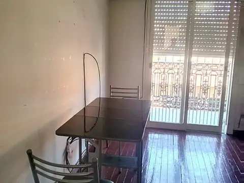 Departamento en Alquiler 80 años