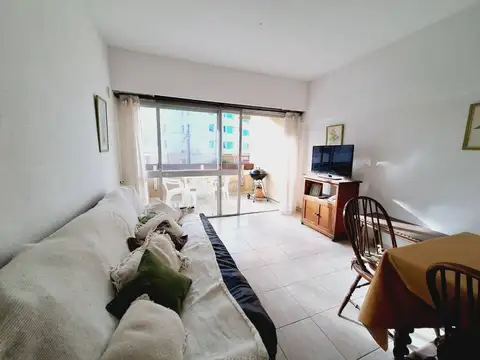 De las Burriquetas 1100