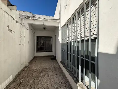 Depto Tipo Casa en Venta 59 años