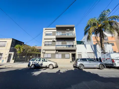 Depto Tipo Casa en Venta 5 años