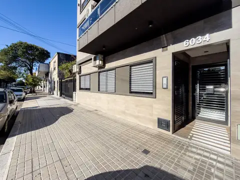 Depto Tipo Casa en Venta al Este