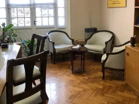 AV BELGRANO 1800, Piso 1