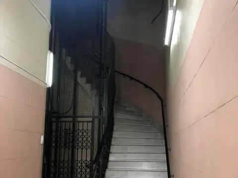 AV BELGRANO 1800, Piso 1