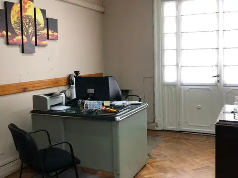Venta de Oficina 6 AMBIENTES en Balvanera