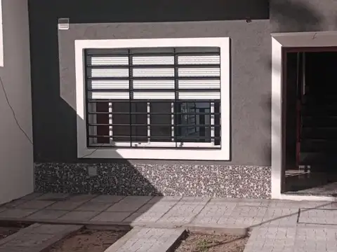 Departamento en Venta en Villa Gobernador Udaondo, USD 125.000