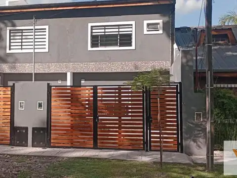 Departamento en venta - 2 Dormitorios 3 Baños - Cochera - 187Mts2 - Villa Udaondo