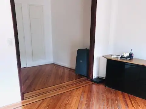 Av Belgrano y Azopardo - 2 Ambientes - a m de Puerto Madero