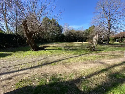Terreno en el barrio cerrado El Estribo en  Manuel Alberti Pilar 800m2