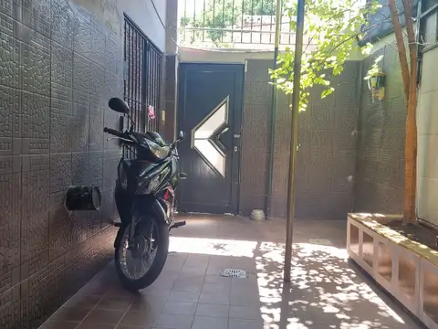 Depto Tipo Casa en Venta de 4 dormitorios