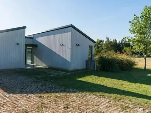 Casa en Venta en Fincas de San Vicente, USD 210.000