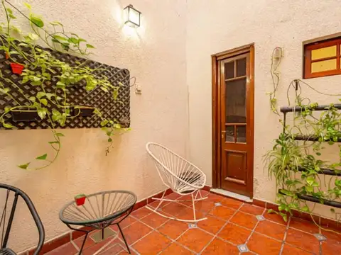 Depto Tipo Casa en Venta con 1 cocheras