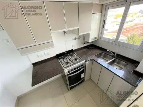 DEPARTAMENTO MONOAMBIENTE EN ALQUILER