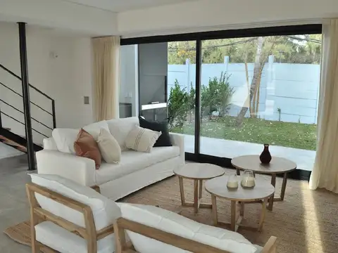 Duplex 4 Ambientes con amenities en Benavidez C/F