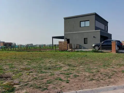 Terreno en Venta en Pilar Del Este - Santa Elisa, USD 44.000