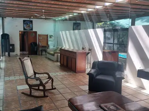 Casa en Alquiler en Constitucion, USD 2.500