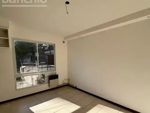 Departamento en Venta en Luis Agote, USD 41.000