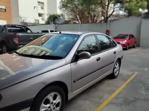 Venta de cochera en Olivos