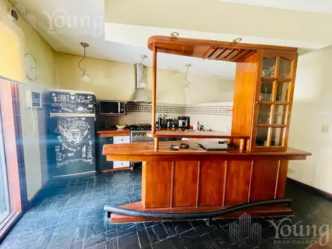 Depto Tipo Casa en Venta de 5 ambientes