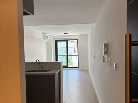 José Antonio Cabrera 3500, Piso 2