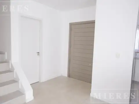 Townhouse en alquiler anual en La Calesa, Pilara