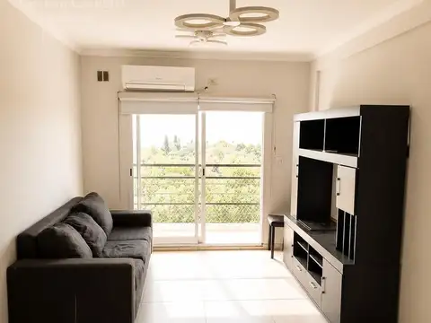 Venta / Alquiler - Departamento 2 Ambientes, Balcón - Centro San Martin