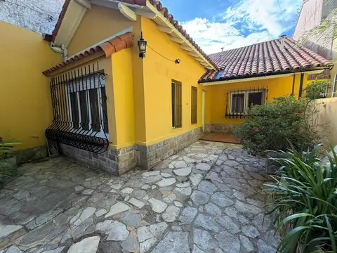 Depto Tipo Casa en Venta de 5 ambientes