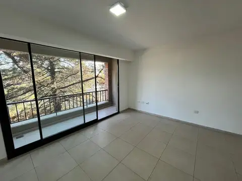 Jose Leon Suarez 1700, Piso 3