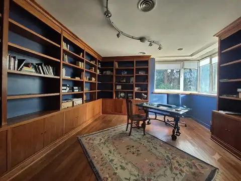 Casa en Venta Abril Club de Campo sobre doble lote