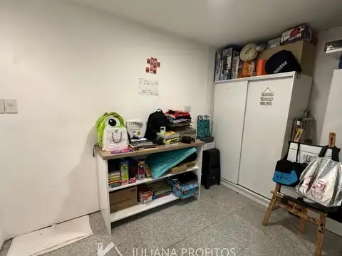 Casa 5 ambientes con 2 baños