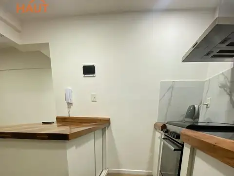 Departamento 6 ambientes con 2 baños
