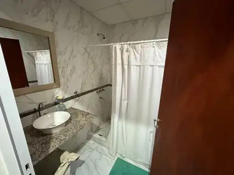  Increíble Oportunidad en Arroyo Leyes! Venta de Complejo con Dos Casas Quintas*