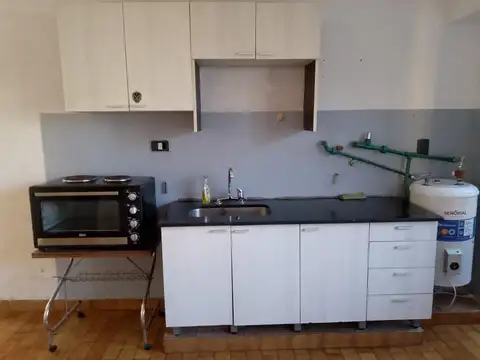 Depto Tipo Casa en Alquiler de 1 dormitorio