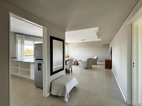 Departamento en alquiler amueblado, de 4 ambientes, en Civis Tortuguitas, Pilar.
