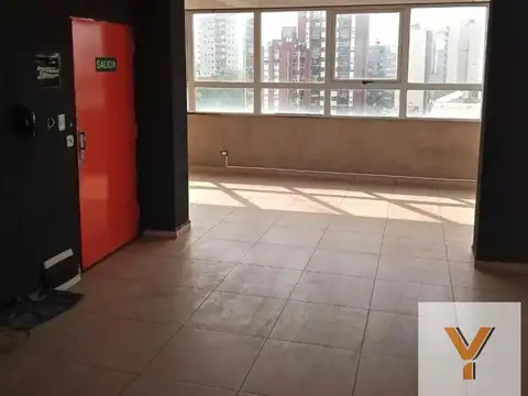 Oficina en venta - oficina privada, comedor y baños - 142mts2 - Ciudad Jardin Del Palomar