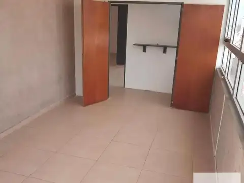 Oficina 2 ambientes con 2 baños