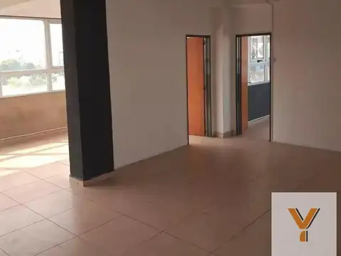 Oficina en Venta al Norte