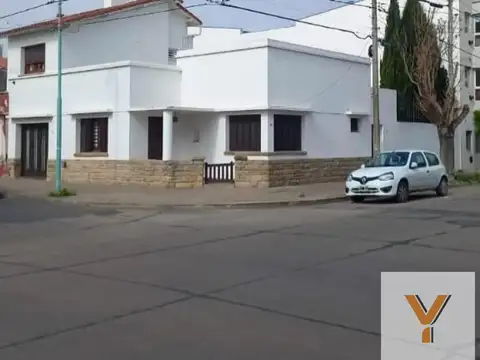 Casa en Venta - 3 Hambientes - 2 Baños - Mar Del Plata - Don Bosco