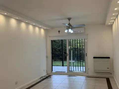 Departamento en Alquiler con 1 cocheras