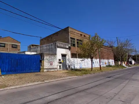 Galpon en Alquiler en Lanus Oeste, USD 900