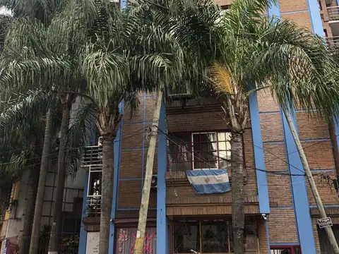 DEPARTAMENTO 2 AMBIENTES VENTA EN MORON CENTRO