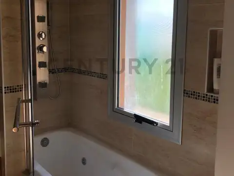 CASA EN ALQUILER EN AREA 60 La Victoria Polo Country Club