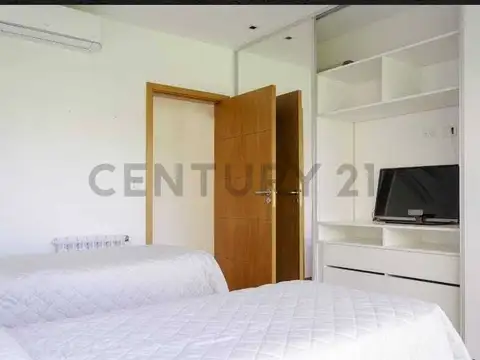 Casa en Alquiler de 3 dormitorios